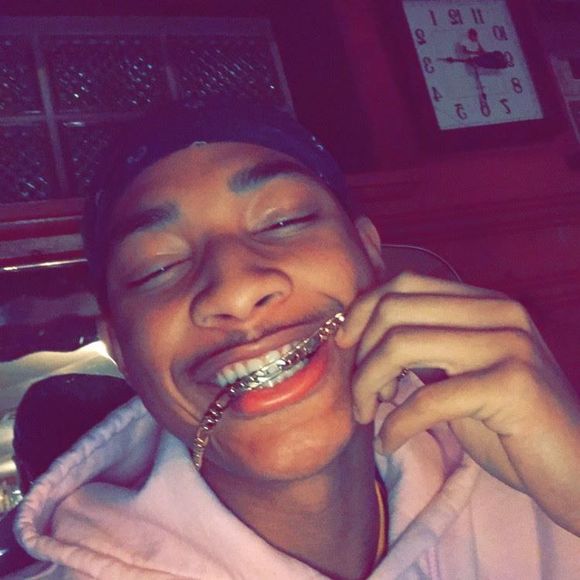 diontealston414